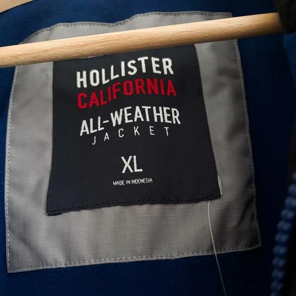NWT Hollister Men’s All Weather Jacket with zipper, Size XL - Navy Blue - Picture 6 of 9